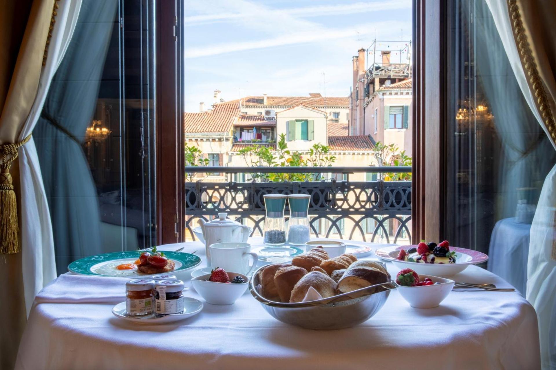 Ca' Bonfadini Historic Experience Hotell Venezia Eksteriør bilde